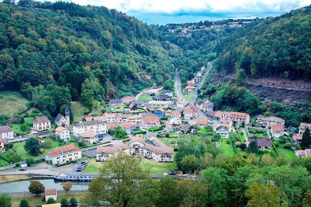 Nature, Charme, Confort, Avec Netflix Et Ps4 Lutzelbourg ภายนอก รูปภาพ